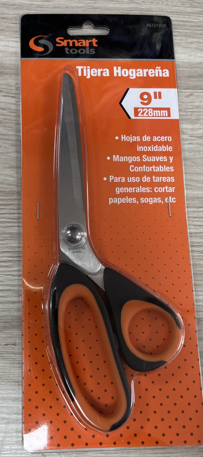 Tijera multiuso